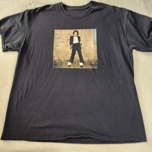 Michael Jackson Of The Wall Black Tshirt With Graphics Size XL